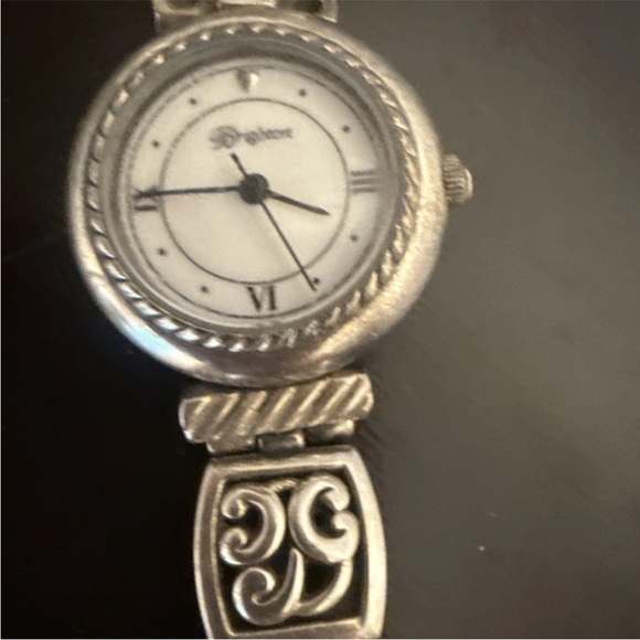 Brighton Camden Watch-Japan Movement-good condition, but needs battery - Picture 5 of 9